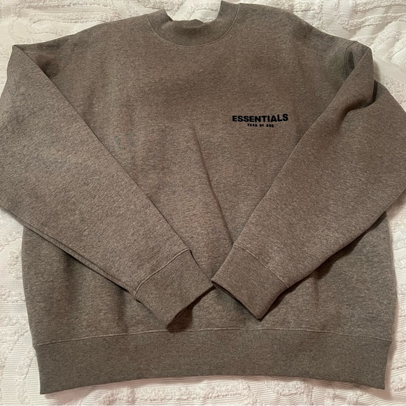Fear of God Tops - Essentials fear of god crewneck